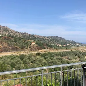 https://casa-di-lucia.sicilyhotelsitaly.net